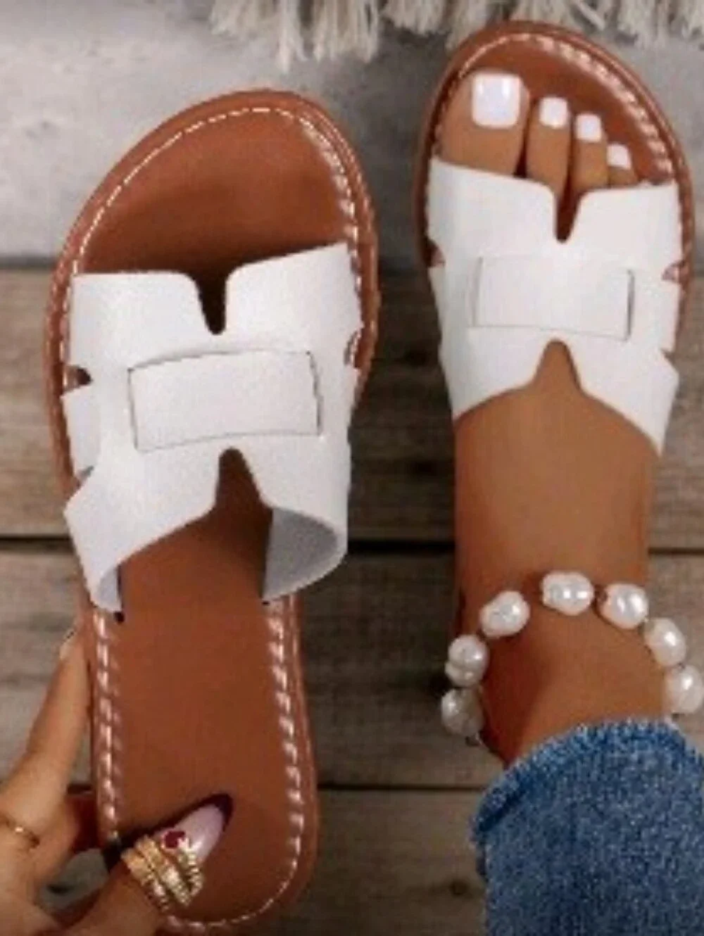 NWOT Faux Leather H Cut Out Flat Slide Sandals, 41 (US 9.5), White